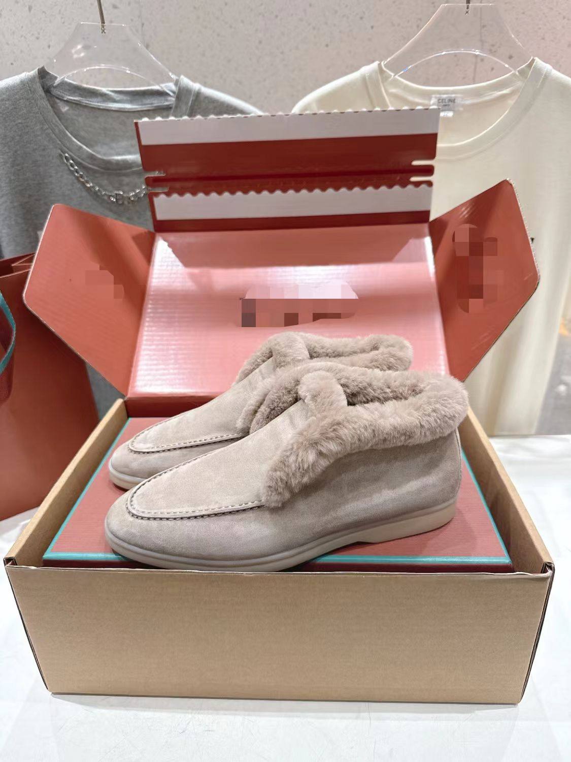 鼎渠道真皮保暖雪地靴女25冬新款显腿长高帮乐福鞋一脚蹬兔毛毛鞋