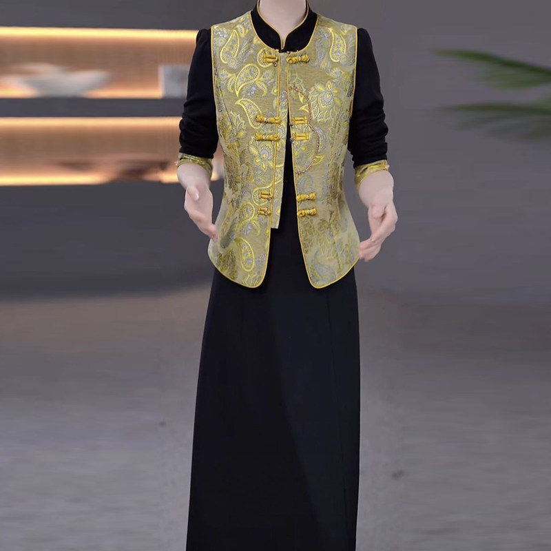 中式大气时尚复古套装女2025冬季新款加厚保暖马甲+连衣裙两件套