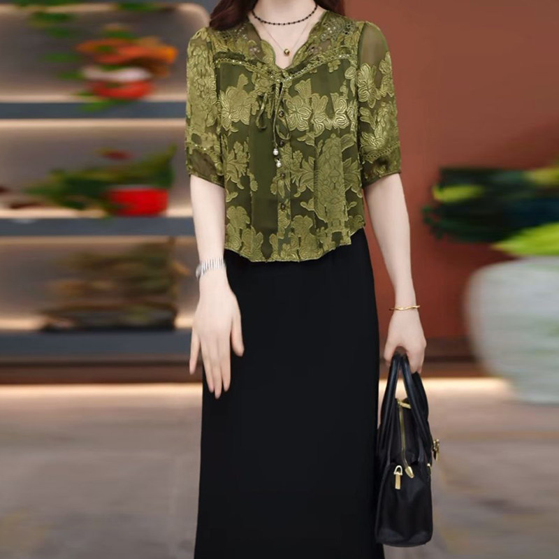夏季高端时髦女气质淑女大码中年妈妈礼服裙2026年新款时尚连衣裙