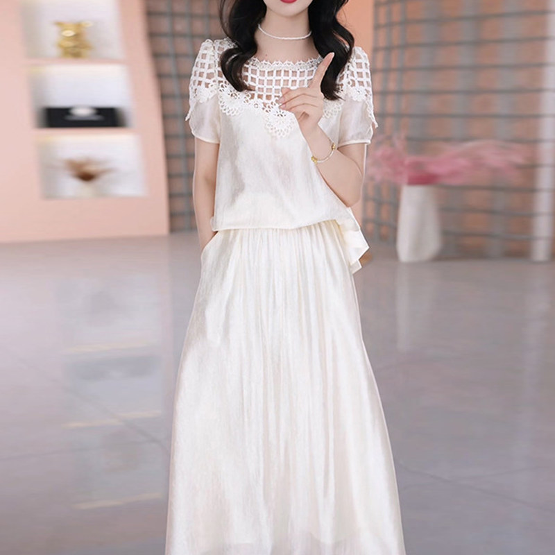 高档轻奢短袖两件套连衣裙女2026夏季新款流行妈妈半身裙礼服套装