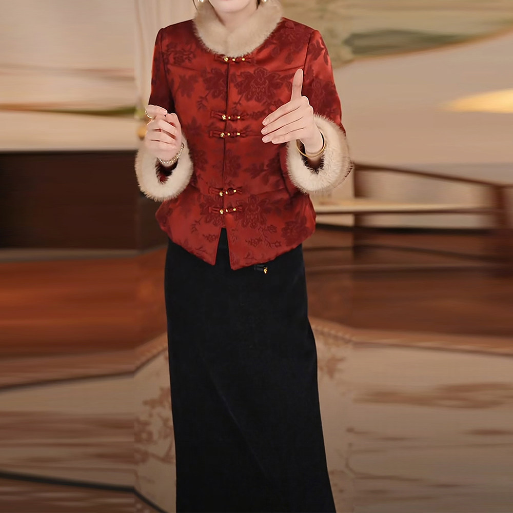 精致夹棉外套搭半身裙女2025年冬季修身显瘦减龄中长款保暖套装裙