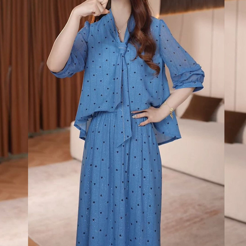 高端时尚中袖上衣裙子两件套女2026年春秋新款妈妈半身裙礼服套装