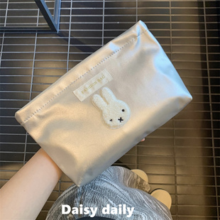 米菲兔化妆包高颜值女生收纳包大容量便携洗漱包女整理袋内胆小包