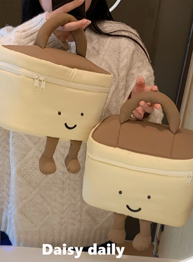 可爱脚丫手提化妆包新款便携式大容量护肤品洗漱旅行便携分区收纳