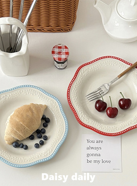 法式复古红色花边浮雕西餐盘甜品盘宫廷平盘下午茶咖啡意面盘子