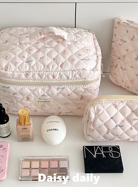 奶呼呼的丝带小熊化妆包大容量旅行便携洗漱包包学生手拿包三件套