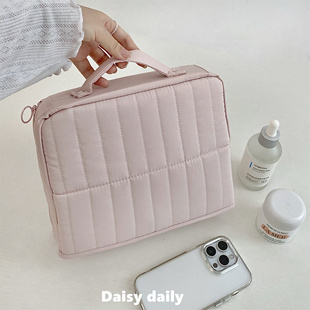 韩系粉色手提化妆包女2025新款大容量旅行外出便携洗漱立式收纳包