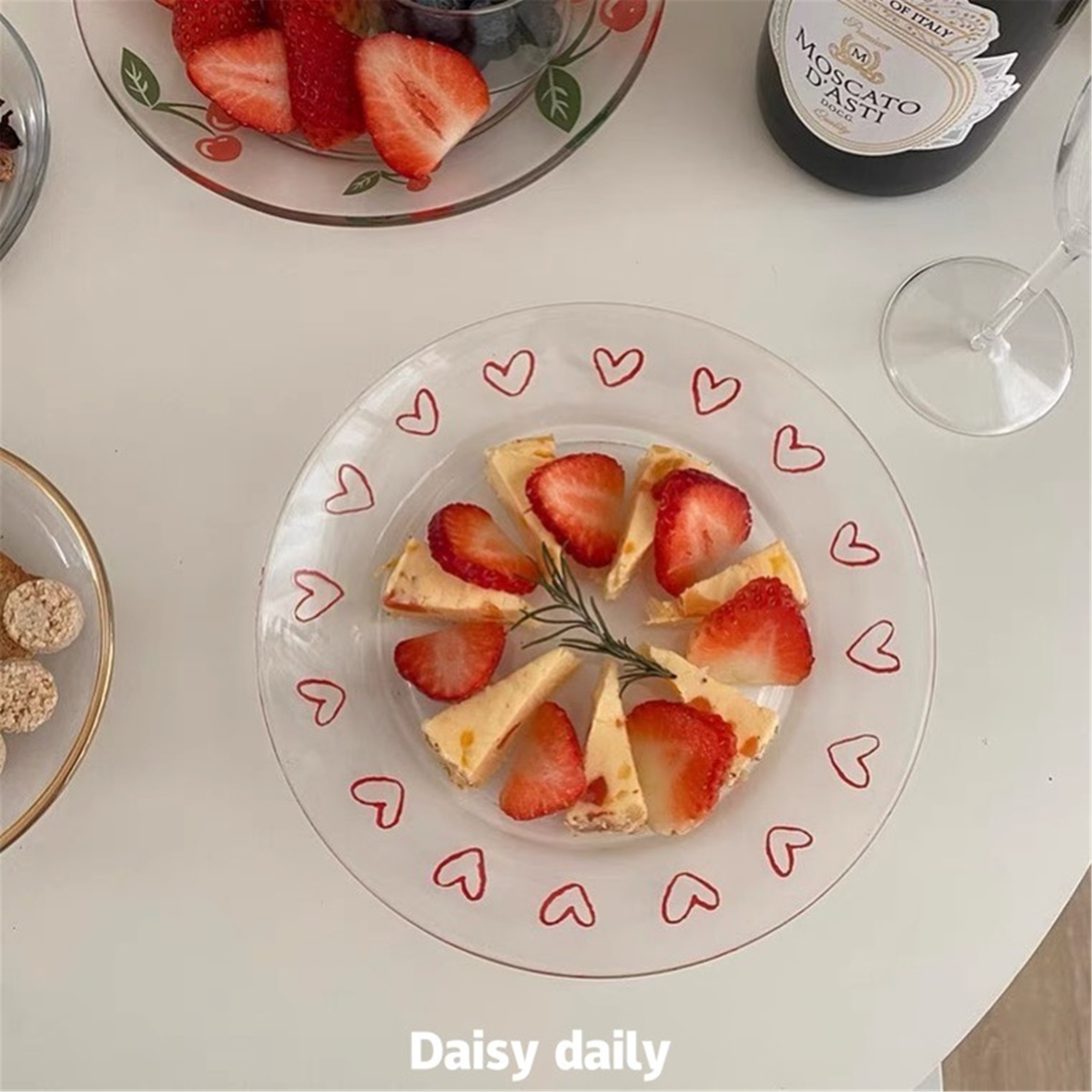 ins风爱心钢化玻璃盘手绘涂鸦耐热蛋糕点心碟美食摆拍餐具家用盘