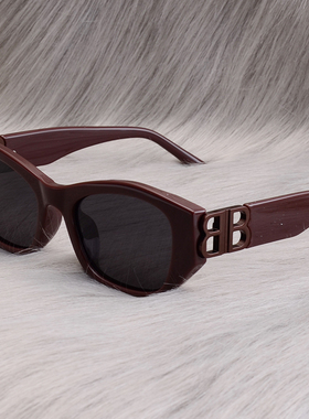 黑色猫眼偏光女士太阳镜