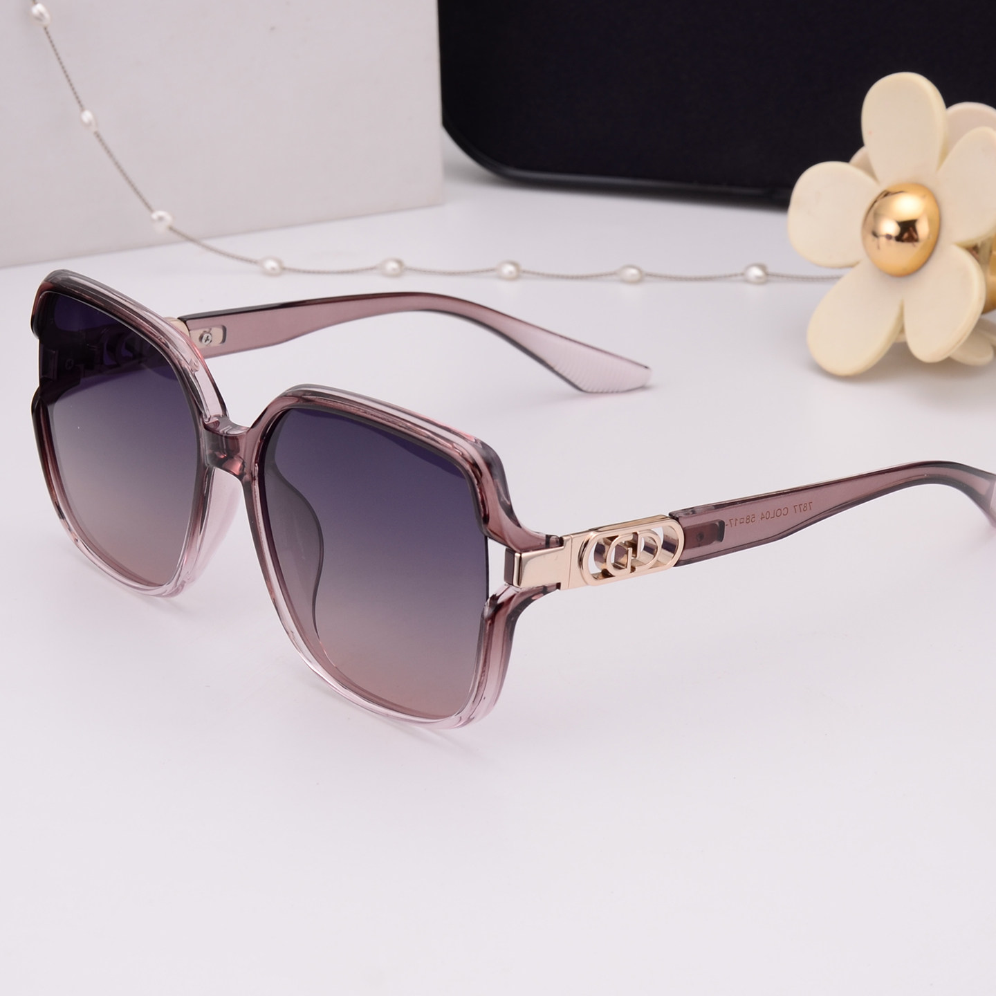 复古大框方形太阳镜女时尚镂空偏光墨镜网红高级感街拍防晒眼镜,ZIPPO/瑞士军刀/眼镜,太阳眼镜,淘宝优惠券,粉丝福利购,淘宝优惠卷