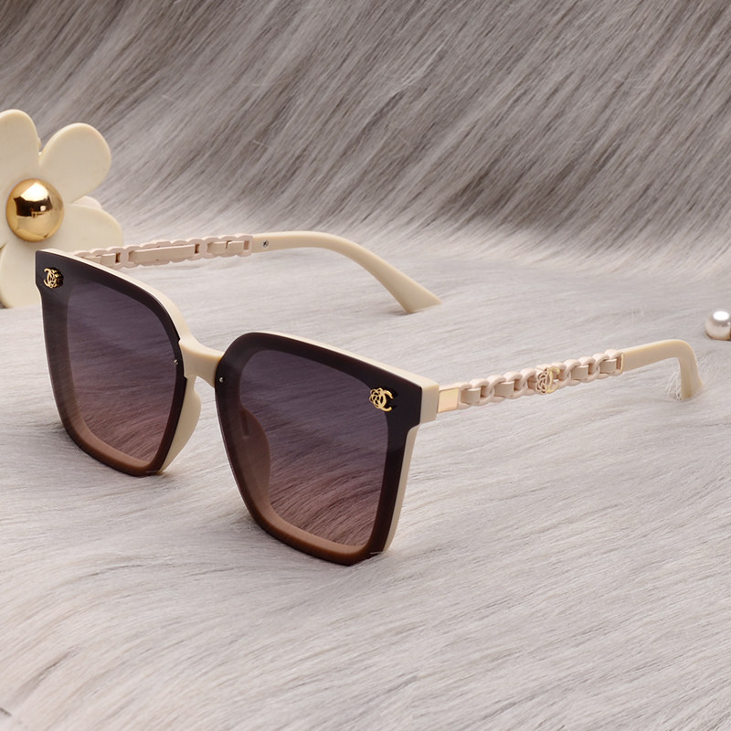 链条墨镜女潮韩版复古方形山茶花偏光太阳镜女士网红街拍遮阳眼镜