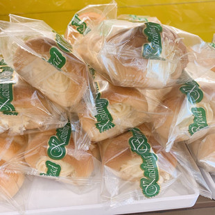 上海  凯司令 奶油角包（面包）90克