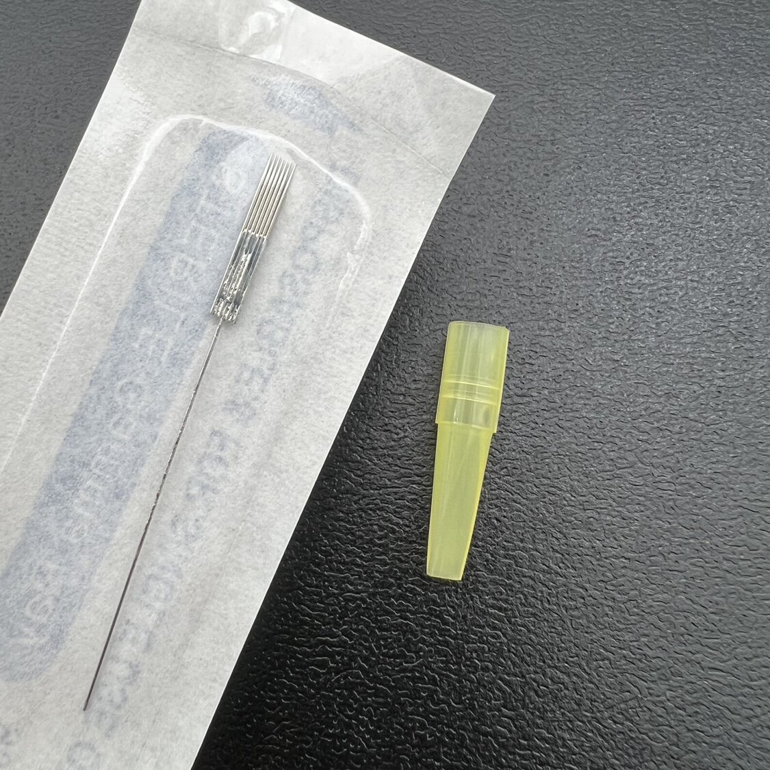 30套0.35&times;50七排针半永久纹绣半抛机金玫瑰纹眉机纹唇七针带孔帽