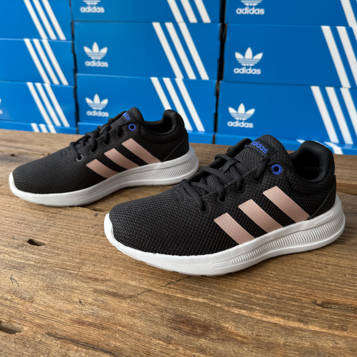 Adidas阿迪达斯 LITE RACER 女款防滑耐磨透气休闲运动鞋GZ2818