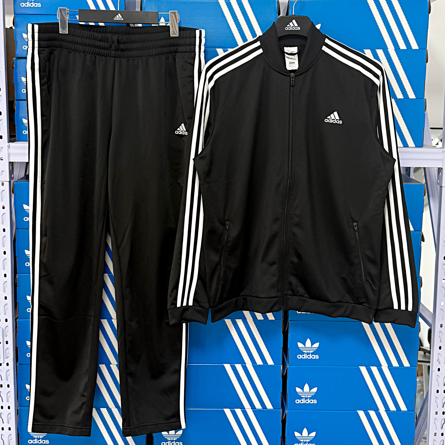 Adidas阿迪达斯女款休闲舒适长袖运动套装四季款运动两件套GM5534