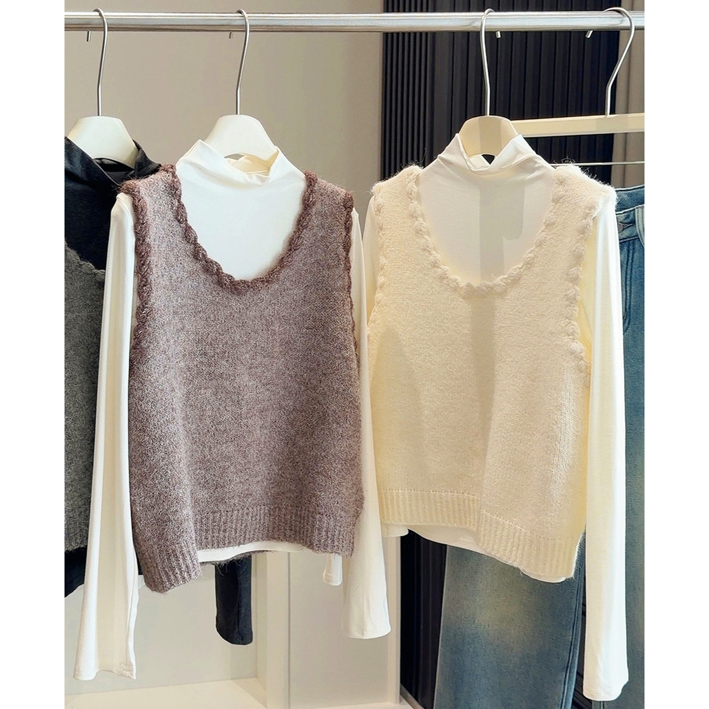 复古纯色简约毛绒针织无袖马甲女秋冬25新款叠穿半高领T恤两件套