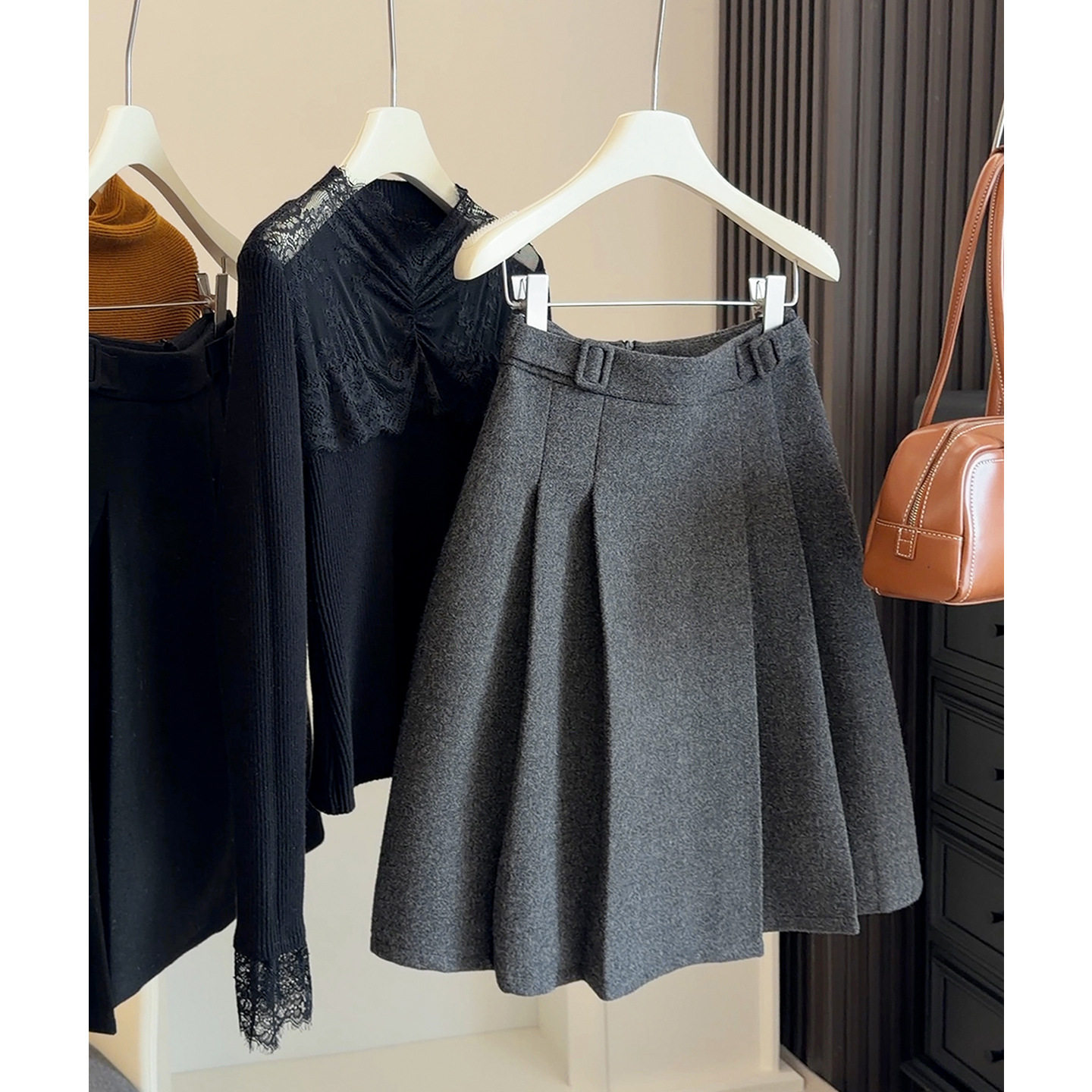 高腰时尚气质毛呢百褶半身裙女秋冬新款显瘦后拉链A字百搭中裙子