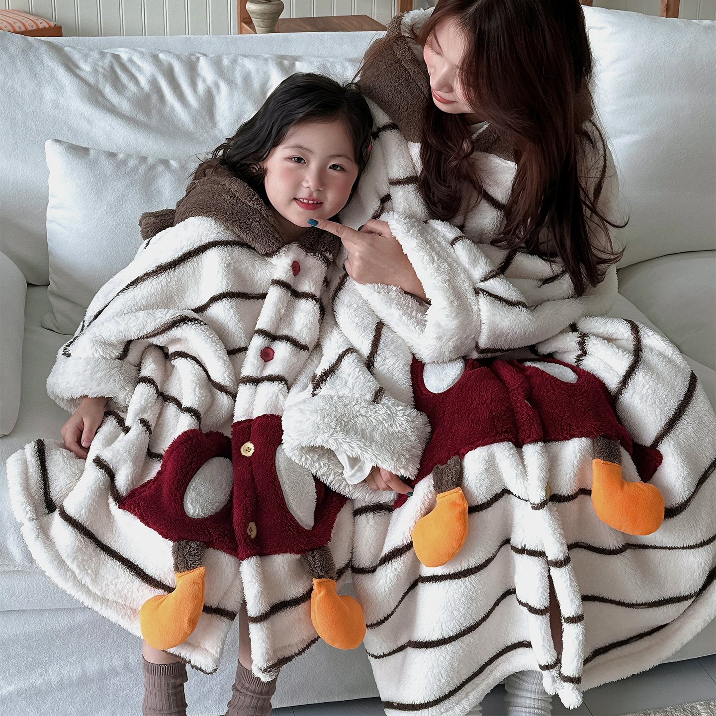 儿童亲子珊瑚绒保暖加厚绒睡袍