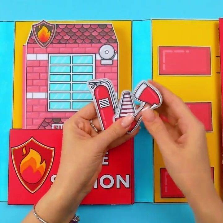 FIRE THEME DOLL HOUSE HANDMADE DIY MATERIAL FUN TOY GAME ROLE-PLAYING BOARD GAME QUIET BOOK