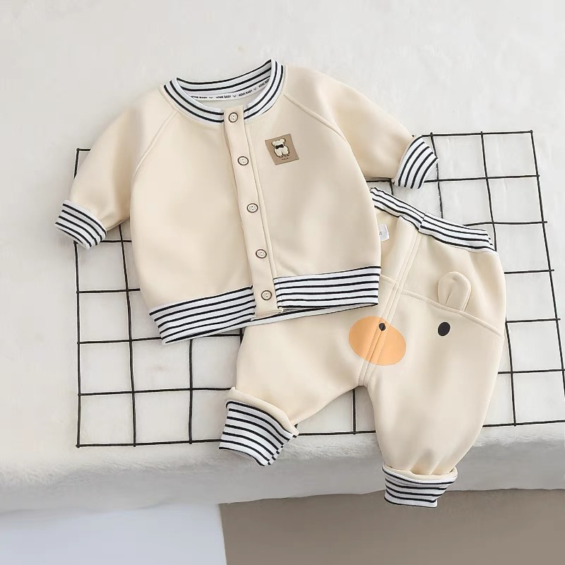 婴儿衣服春秋装男宝宝套装条纹高腰屁屁裤套装儿童两件外套裤子潮