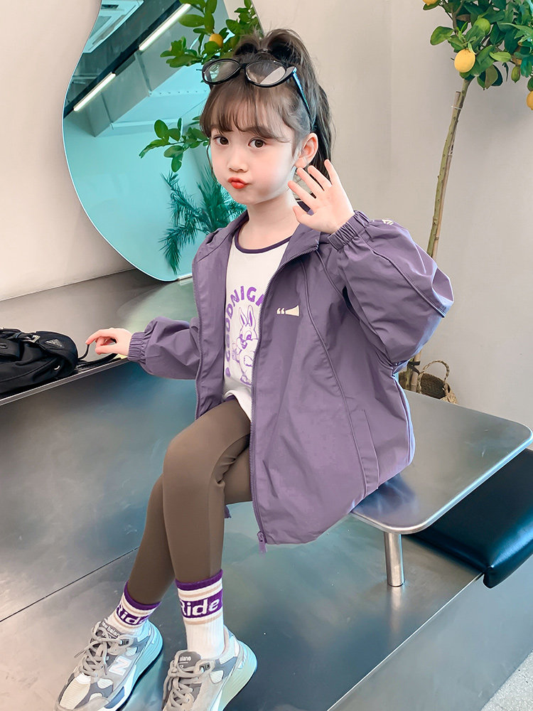 소녀 자켓 겨울 의류 2023 새로운 스타일 어린이 가을 겨울 스타일 어린 소녀 스포츠 후드 탑 유행