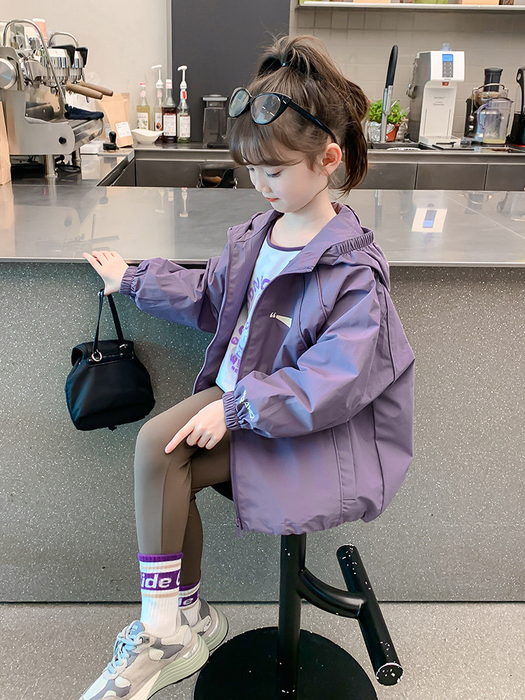 소녀 자켓 겨울 의류 2023 새로운 스타일 어린이 가을 겨울 스타일 어린 소녀 스포츠 후드 탑 유행