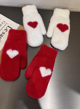 韩国ins学生爱心毛绒红色手套女冬季不分指加绒保暖连指骑行手套