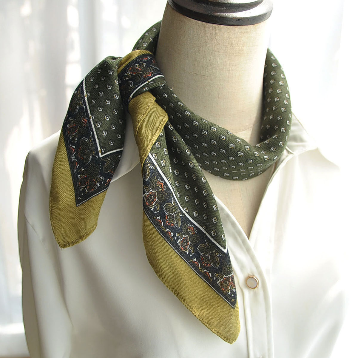 绿色波点棉麻小方巾丝巾女春秋百搭2025新款小领巾小围巾高级感