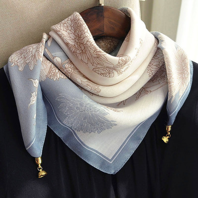 磁吸扣方巾丝巾女百搭