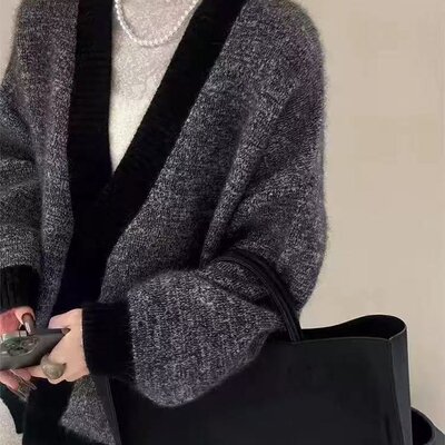 老钱风灰色v领浣熊绒毛衣外套女秋冬季中长款慵懒松弛感针织开衫