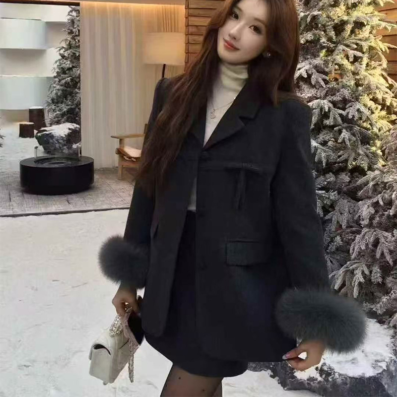 实体档口法式蝴蝶结小香风羽绒套装裙女高级感毛呢外套短裙两件套