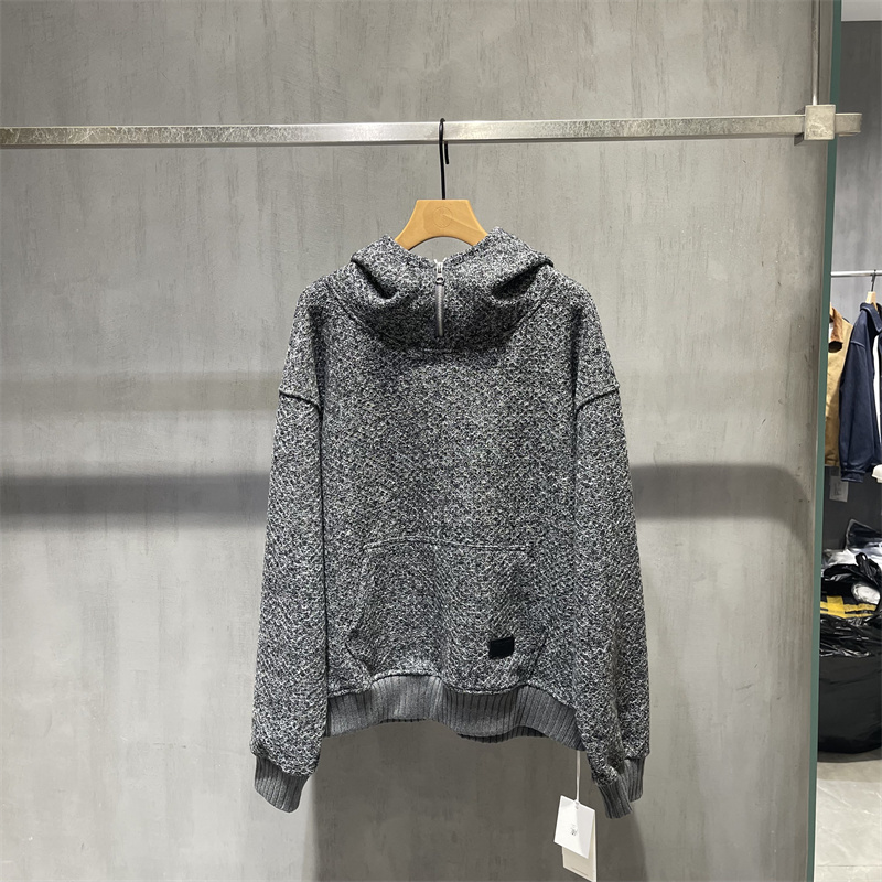 2025年秋季套头长袖保暖百搭韩式