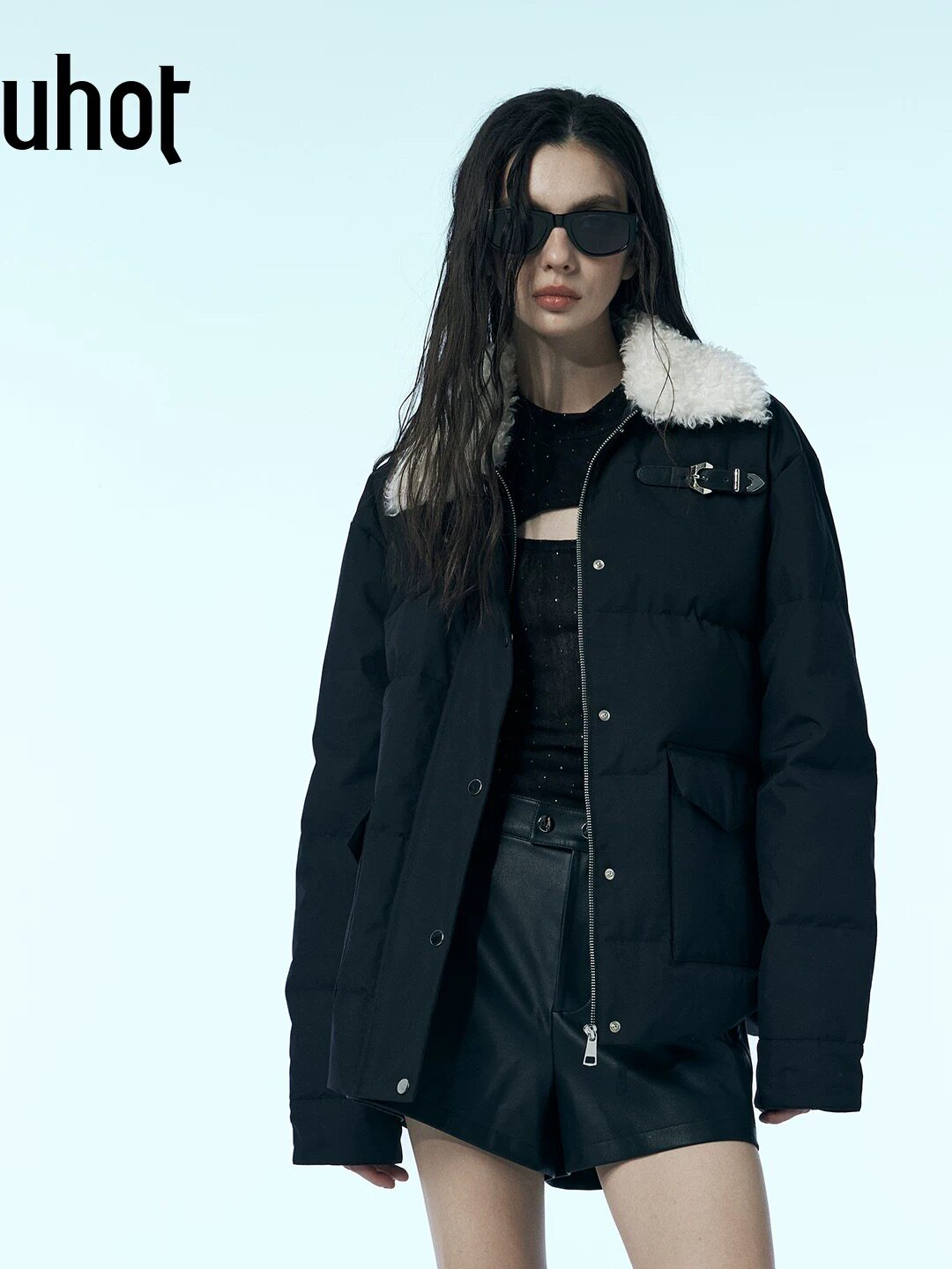 uhot/诱货黑色撞卷毛翻领滑雪羽绒服女奢华鹅绒秋冬保暖UWWW1W168