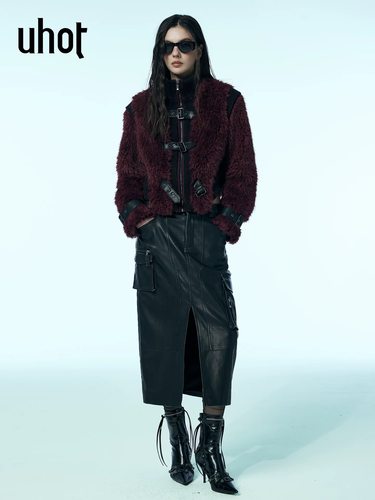 uhot/诱货酒红色皮袢拼接高领外套女短款廓形异材质拼接UWWW5W359
