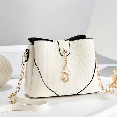 单肩天艳水桶包高级感时尚