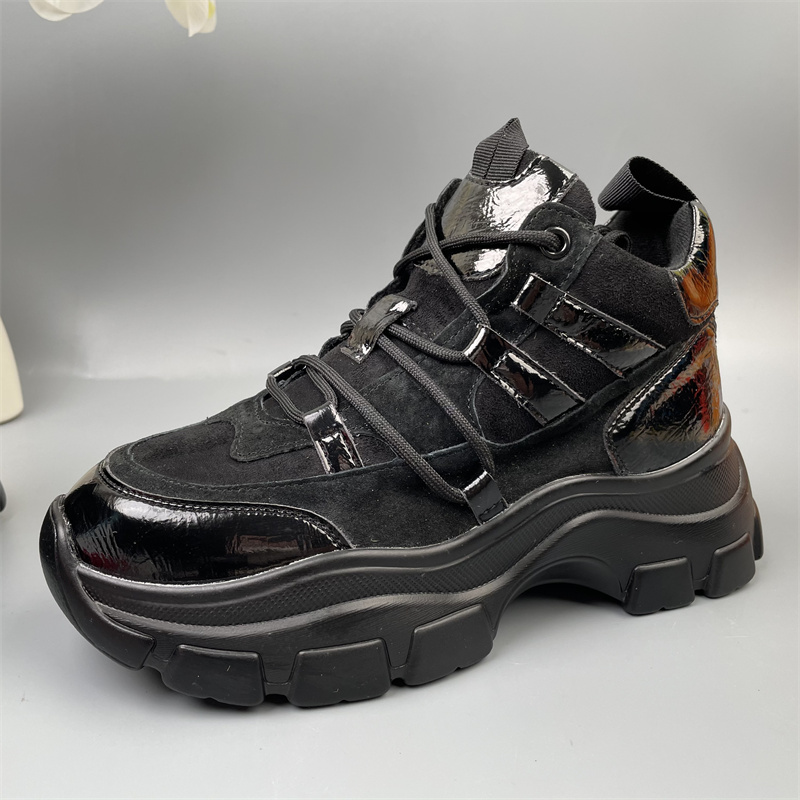 真皮黑色厚底真皮高帮鞋女系带