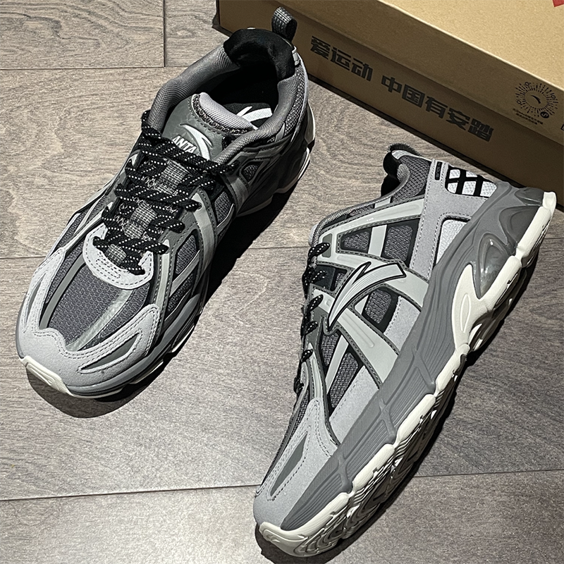 安踏纵横防复古百搭滑耐磨运动鞋