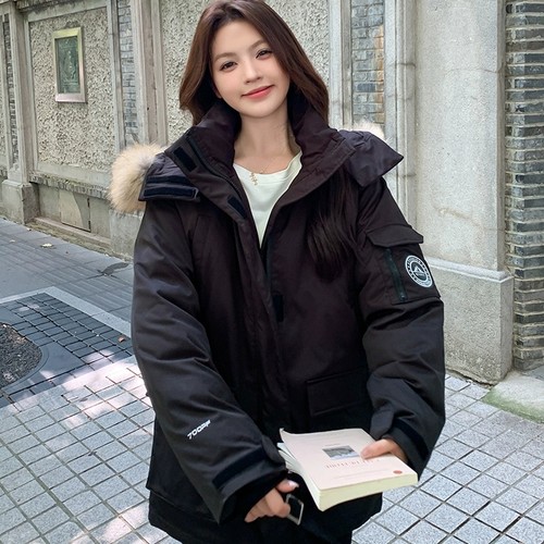 大码冬季新款羽绒棉服女