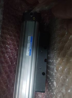 新到货一条原装小金井长气缸ORCA25*450-L-CS