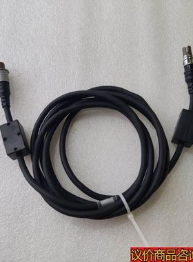 双头12针连接线一条，线上面白色标签写着MH-988，