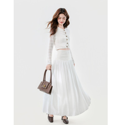 实拍 小个子套装女秋新款白色长裙高腰遮胯显瘦a字百褶裙两件套