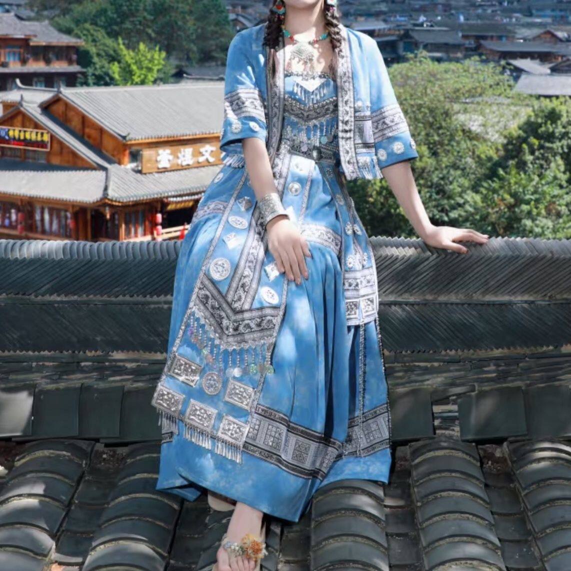 苗族扎染服装女成人少数民族服饰云南千古苗寨旅拍舞蹈演出服