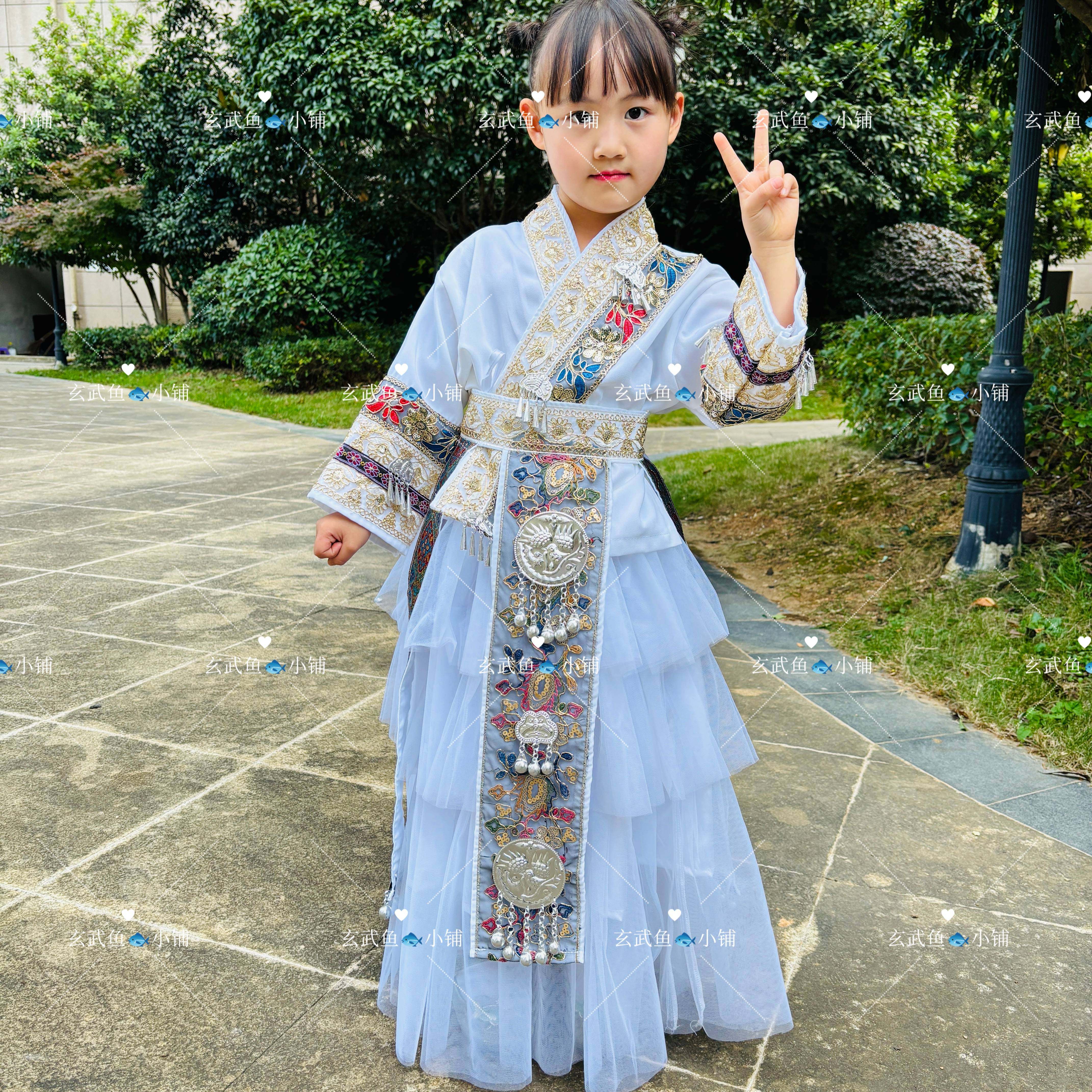 新款儿童少数民族传统服装白色清新日常演出旅拍纱裙服套装