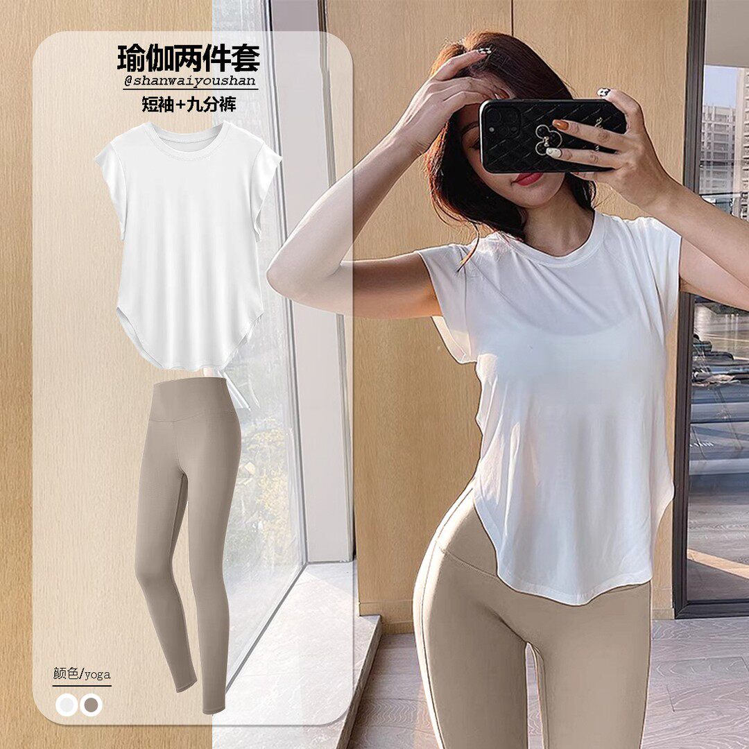 普拉提瑜伽服套装女夏季宽松短袖图片