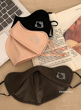 原创新款KT烫钻口罩防寒保暖加厚立体鱼骨高颜值小脸面罩女冬季
