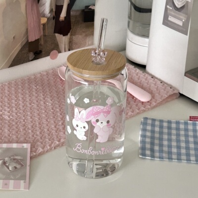 高颜值玻璃水杯耐高温吸管杯