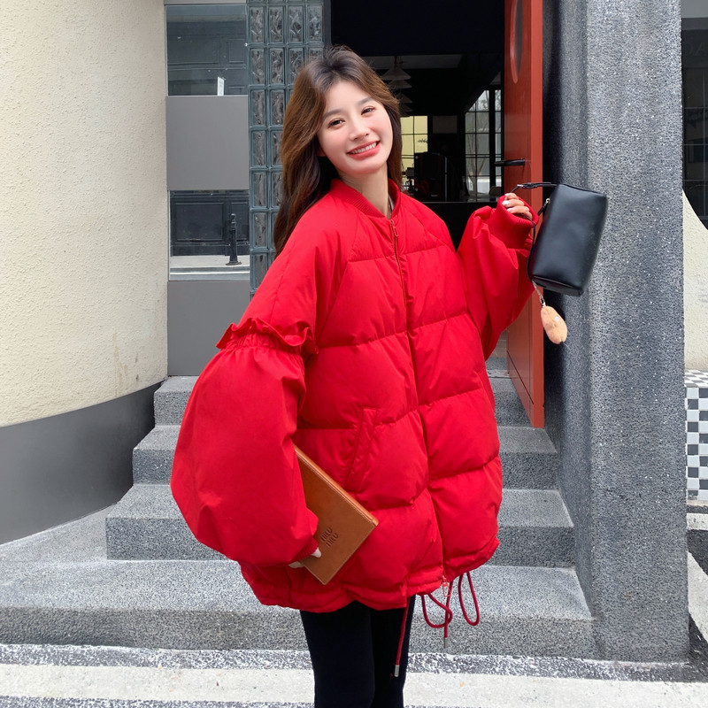 红色木耳边拼接棒球领羽绒服女冬超火好看高级感保暖加厚中长外套,女装羽绒服,2B227