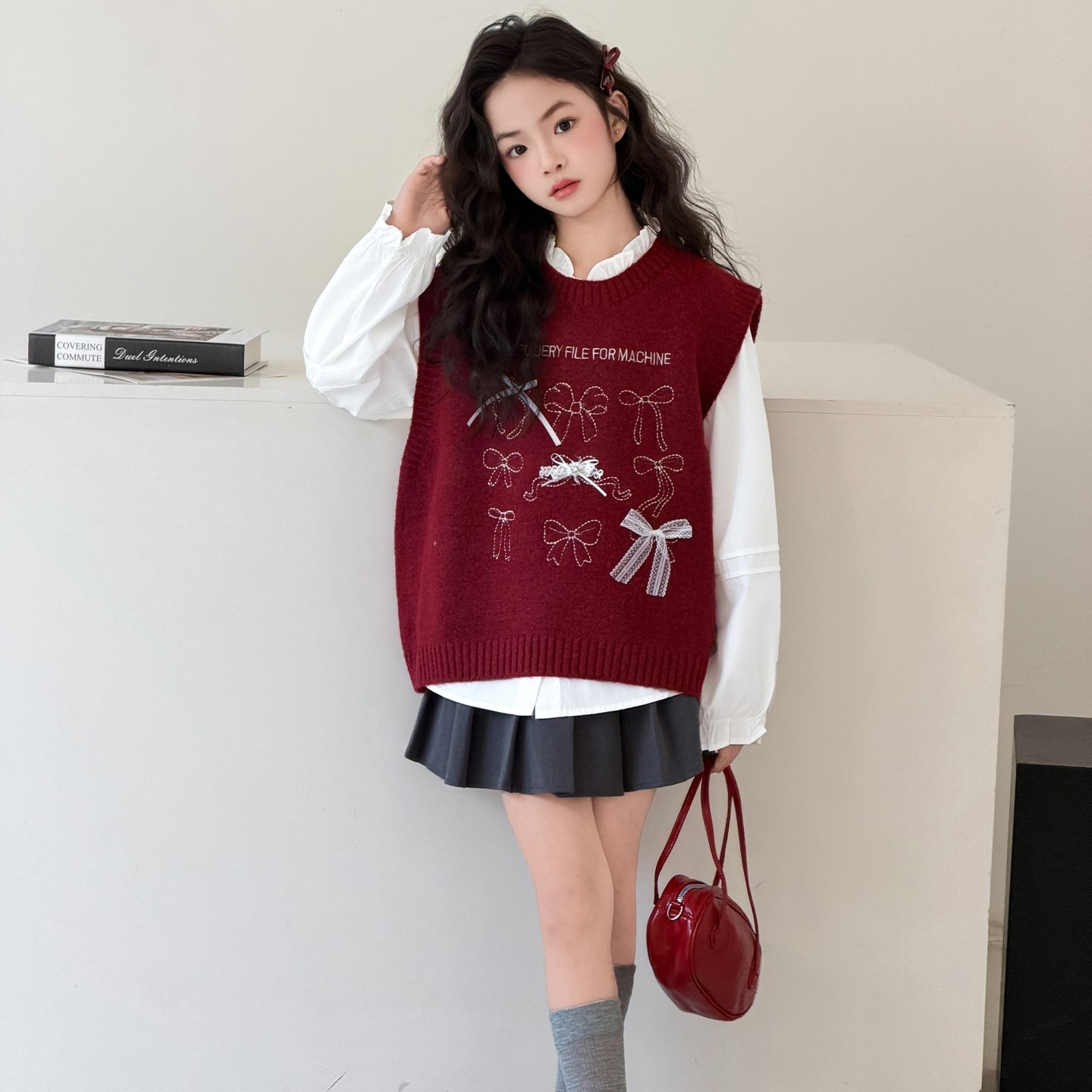 女童套装春装2026年新款女孩洋气百褶裙针织马甲衬衫三件套春秋款,童装/婴儿装/亲子装,套装,淘宝优惠券,粉丝福利购,淘宝优惠卷