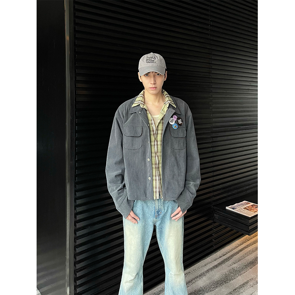 TRENDYWU 新品美式复古灯芯绒做旧须边短款OV胸章棉质衬衫短外套