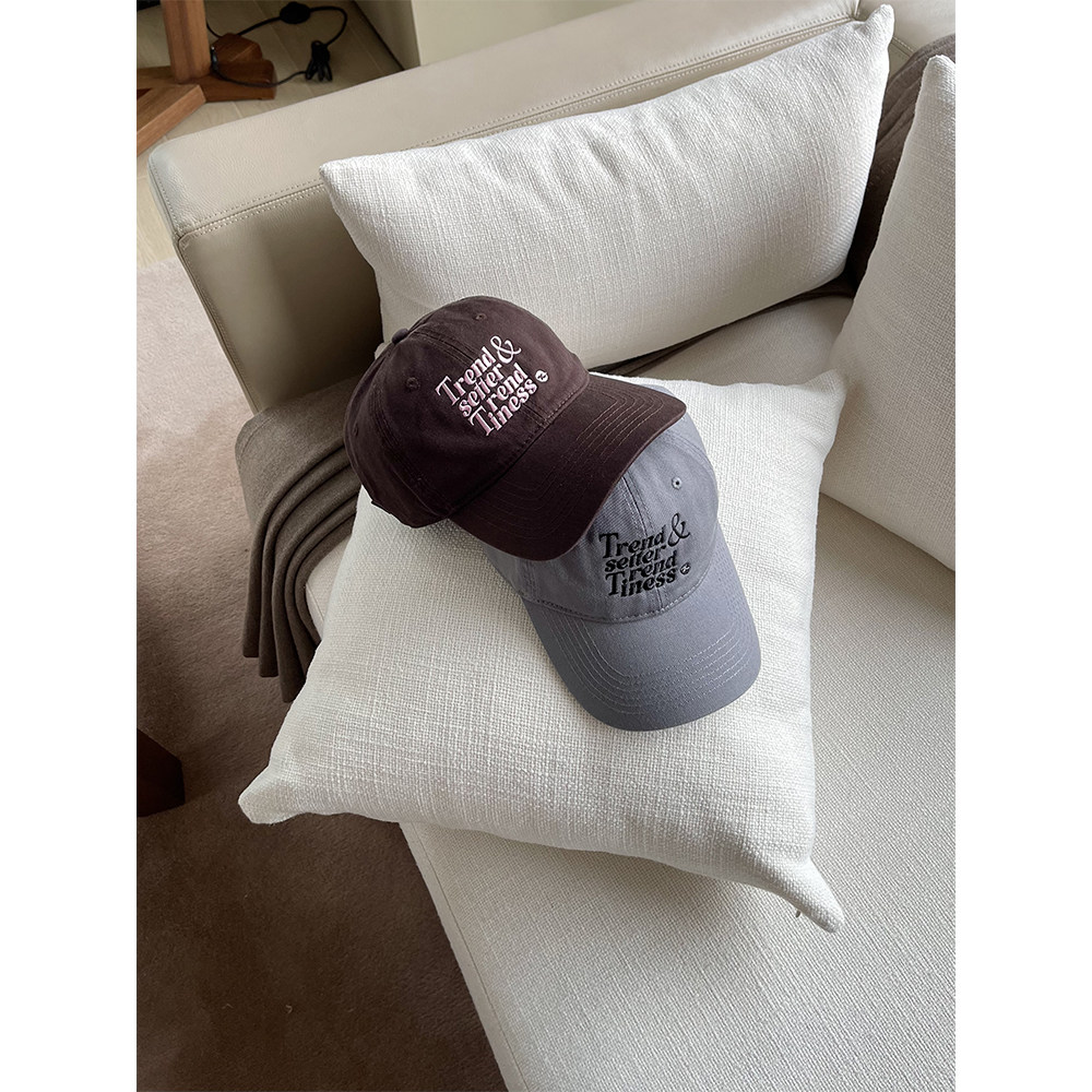 TRENDYWU美式校园风原创logo刺绣